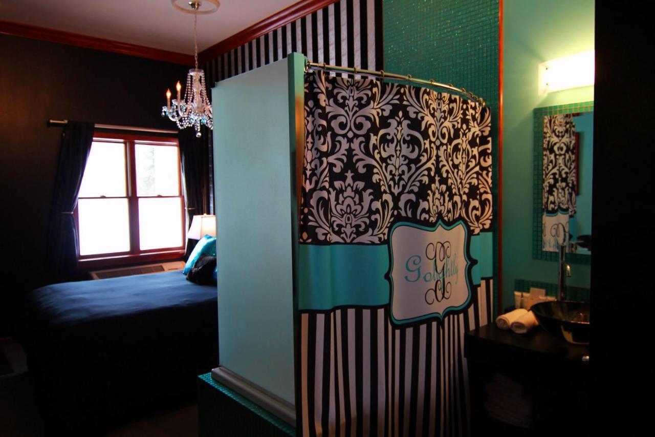 The Roxbury Hotel Bagian luar foto
