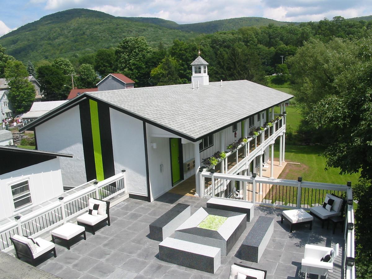 The Roxbury Hotel Bagian luar foto